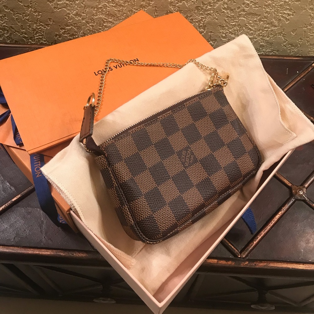 COPY - LOUIS VUITTON MINI POCHETTE ACCESSOIRES DE